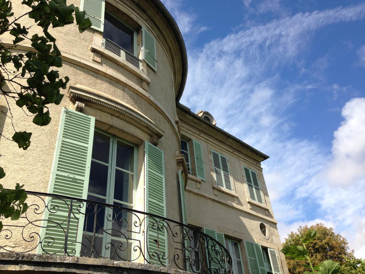 Castel Saint-Léonard Bed and Breakfast Falaise  Buitenkant foto